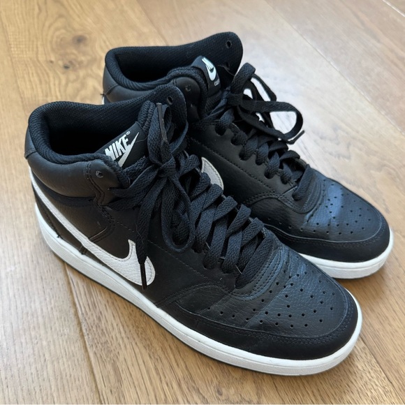 Nike Court Vision Mid Next Nature - Ladies Size 7.5 - EUC - Black & White - Picture 2 of 10